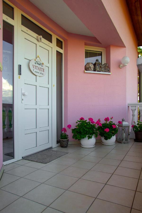 Wow Liptov Holiday House Liptovský Mikuláš Exteriör bild